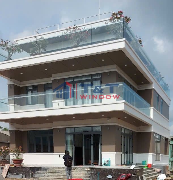 Biệt Thự Hiện Đại Quận 1